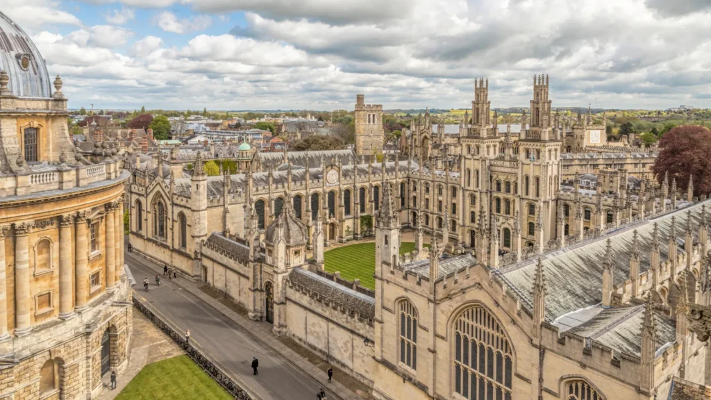 The University of Oxford: A Comprehensive Guide